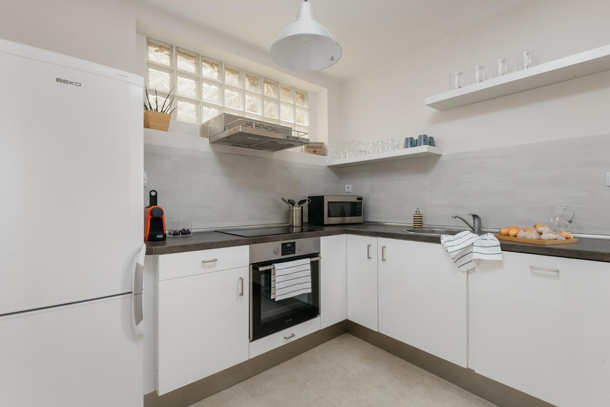 Appartamento Roy 2 Bdr With Castle View, Parking & Ac